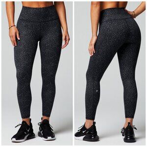 Fabletics Women's Black Spotted Animal Define High-Waisted 7/8 Leggings Size XL